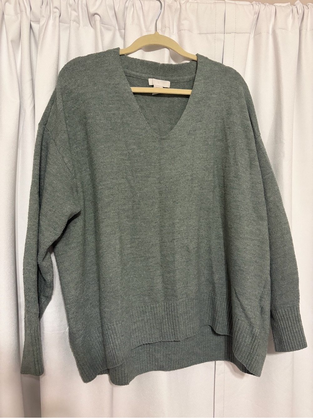 H&M Sage Green V-Neck Women's Sweater